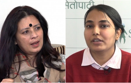 हिमा विष्ट बायाँ र सपना सञ्जीवनी दायाँ। तस्बिर : सेतोपाटी